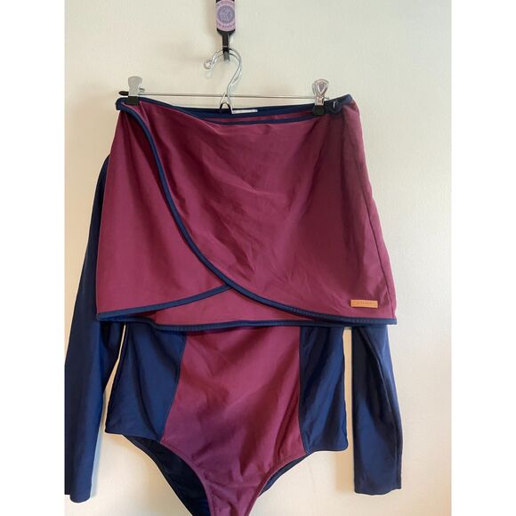 LYRA Sophia Swimsuit Purple Panel SKIRT & SWIMSUIT SET medium - Picture 2 of 6